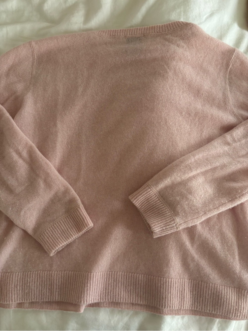Reformation Boyfriend Sweater in pale Pink (small) - Picture 5 of 5